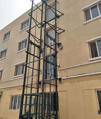 喀什建林倉儲(chǔ)服務(wù)有限公司采購液壓貨梯