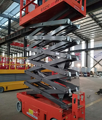 五菱廠采購全自行式升降機(jī)